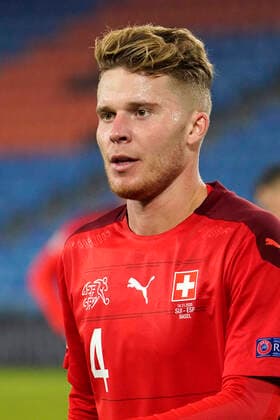 Nico Elvedi, SUI, Schweiz - Spanien, Nations League, Länderspiel, Fussball, 14.11.2020 *** Nico Elvedi, SUI, Switzerland Spain, Nations League, international, football, 14 11 2020 