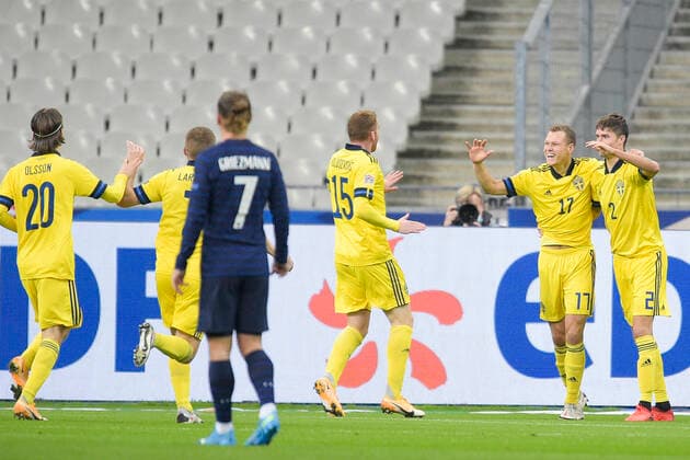 joie des joueurs de la suede apres le but de Viktor Claesson (Sweden) FOOTBALL : France vs Suede - Ligue des Nations - stade de France - 17 11 2020 JBAutissier Panoramic 