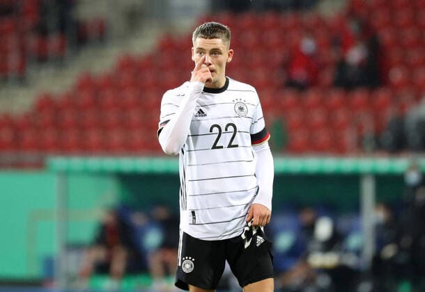 Deutschland vs. Wales U21, U 21 EM Quali Braunschweig, 17.11.2020, U21 EM 2021 Qualifikationsspiel, Deutschland vs. Wales. Florian Wirtz (U-21 Deutschland) Braunschweig