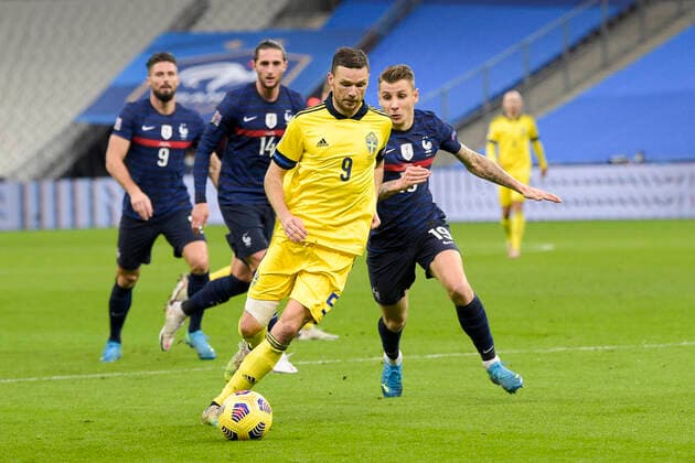 Lucas Digne (France) vs Marcus Berg (Sweden) FOOTBALL : France vs Suede - Ligue des Nations - stade de France - 17 11 2020 JBAutissier Panoramic 
