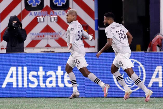 FOXBOROUGH, MA - NOVEMBER 20: Montreal Impact forward Romell Quioto (30) celebrates his goal during an MLS, Fussball Herren, USA Cup Play-In game between the New England Revolution and the Montreal Impact on November 20, 2020, at Gillette Stadium in Foxborough, Massachusetts. (Photo by Fred Kfoury III Icon Sportswire) SOCCER: NOV 20 MLS Cup Playoffs Eastern Conference Play-In - Montreal Impact at New England Revolution Icon482201120040
