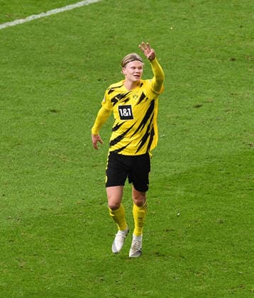 Bilder des Jahres 2020, Sport 11 November Sport Themen der Woche KW47 Fussball, Herren, 1. Bundesliga, Saison 2020 21, (8. Spieltag), Hertha BSC - Borussia Dortmund, Erling Haaland (Borussia Dortmund), Jubel nach Tor zum 1:3, 21.11. 2020, *** Soccer, men, 1 Bundesliga, season 2020 21, 8 matchday, Hertha BSC Borussia Dortmund, Erling Haaland Borussia Dortmund , cheers after goal for 1 3, 21 11 2020, Copyright: xMatthiasxKochx