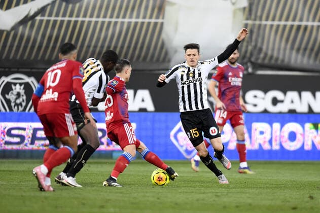 15 PIERRICK CAPELLE (SCO) FOOTBALL : Angers vs Lyon - Ligue 1 Uber Eats - 22 11 2020 FEP Panoramic 