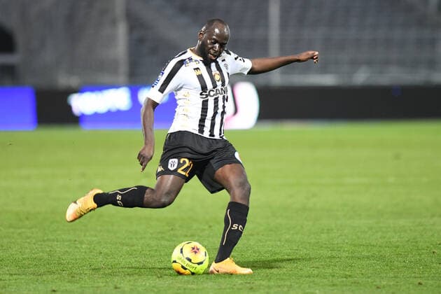 22 - Sada THIOUB (Angers SCO) FOOTBALL : Angers SCO vs Olympique Lyonnais - Ligue 1 Uber Eats - 22 11 2020 RonanHoussin Panoramic 