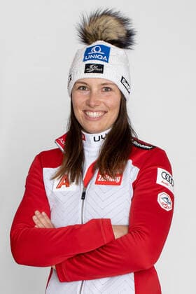 20.10.2020, Schladming, AUT, ÖSV, Ski Alpin Portrait 2020, im Bild Christine Scheyer Christine Scheyer during a photo session of the Austrian Ski Association, Alpine skiing division. Schladming, Austria on 2020 10 20.