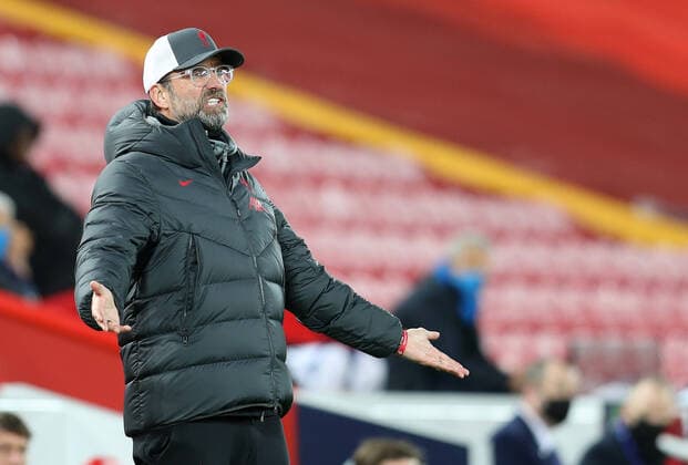 Sport Bilder des Tages 25th November 2020; Anfield, Liverpool, Merseyside, England; UEFA Champions League Football, Liverpool versus Atalanta; Liverpool manager Jurgen Klopp shows his frustration at his team s performance  ActionPlus12249369 DavidxBlunsden