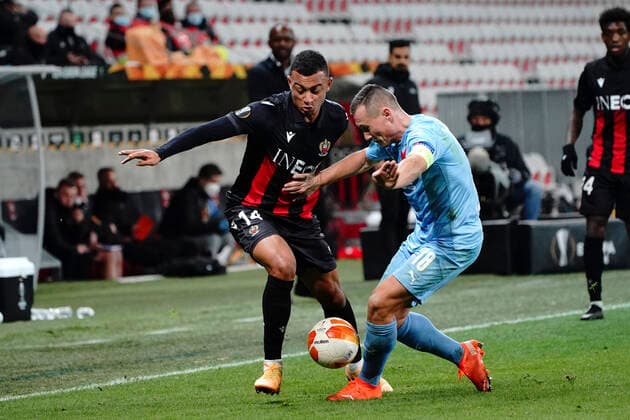 Sport Bilder des Tages Dan Ndoye (OGC Nice) - Jan Boril (Slavia Prague) FOOTBALL : OGC Nice vs Slavia Prague - Europa Ligue - Nice - 26 11 2020 NorbertScanella PanoramiC 