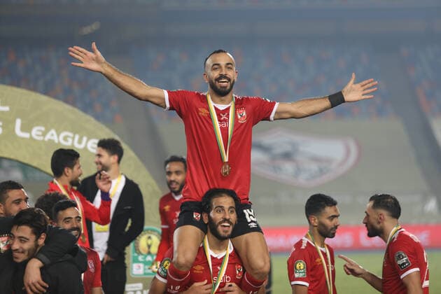 (201128) -- CAIRO, Nov. 28, 2020 -- Players of Egypt s Al Ahly celebrate during the trophy ceremony after the final match of the CAF Champions League in Cairo, Egypt, Nov. 27, 2020. ) (SP)EGYPT-CAIRO-FOOTBALL-CAF CHAMPIONS LEAGUE-FINAL AhmedxGomaa 