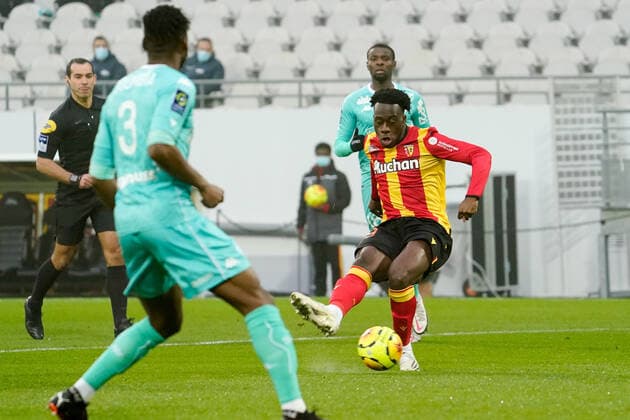 29 ARNAUD KALIMUENDO (LENS) FOOTBALL : Lens vs Angers - Ligue 1 Uber Eats - 29 11 2020 FEP Panoramic 