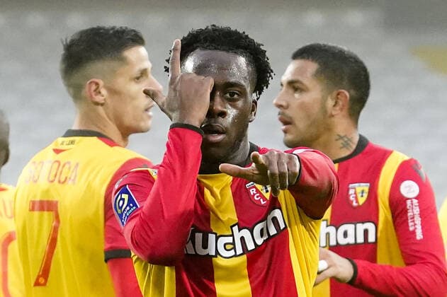 JOIE - FAIR PLAY - 29 ARNAUD KALIMUENDO (LENS) FOOTBALL : Lens vs Angers - Ligue 1 Uber Eats - 29 11 2020 FEP Panoramic 