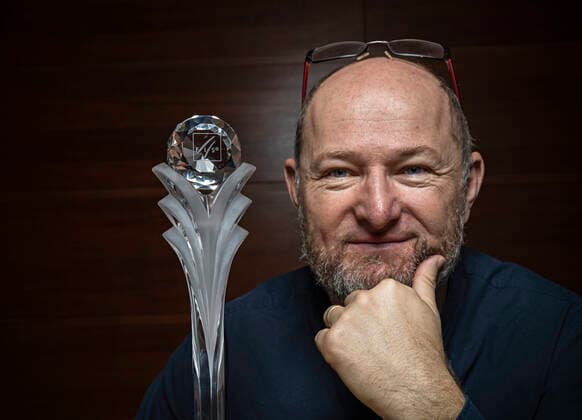 The Czech News Agency reporter Radek Smekal was presented with the FIS Journalist Award on December 2nd, 2020. Every year, FIS honours journalists, nominated by their national ski associations, for their dedicated service to covering skiing and snowboarding. (CTKxPhoto MartinxSterba) CTKPhotoP202012030616701 