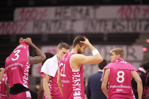 Telekom Baskets Bonn - Niederlage vs. Hamburg Towers easyCredit BBL 1. Bundesliga , Saison 2020 2021 , 5. Spieltag