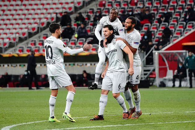 Joie - Aleksandar Dragovic (Bayer Leverkusen) - Jonathan Tah (Bayer Leverkusen) - Kerem Demirbay (Bayer Leverkusen) - Moussa Diaby (Bayer Leverkusen) FOOTBALL : OGC Nice vs Bayer Leverkusen - Europa Ligue - Nice - 03 12 2020 NorbertScanella PanoramiC 