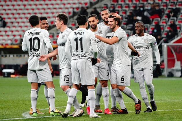 Sport Bilder des Tages Joie - Aleksandar Dragovic (Bayer Leverkusen) - Jonathan Tah (Bayer Leverkusen) - Kerem Demirbay (Bayer Leverkusen) FOOTBALL : OGC Nice vs Bayer Leverkusen - Europa Ligue - Nice - 03 12 2020 NorbertScanella PanoramiC 