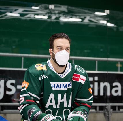 Brady Lamb (Augsburger Panther 2), DEL, Porträttermin 2020 2021,