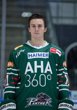 Adam Payerl (Augsburger Panther 11), DEL, Porträttermin 2020 2021,