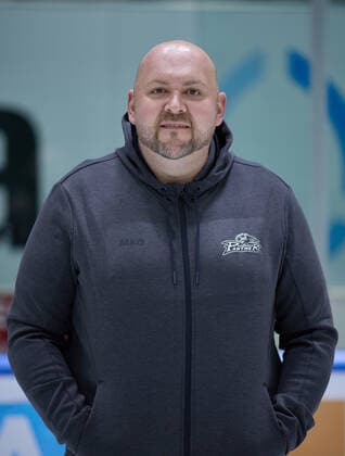 Uwe Moser (Betreuer Augsburger Panther), DEL, Porträttermin 2020 2021,
