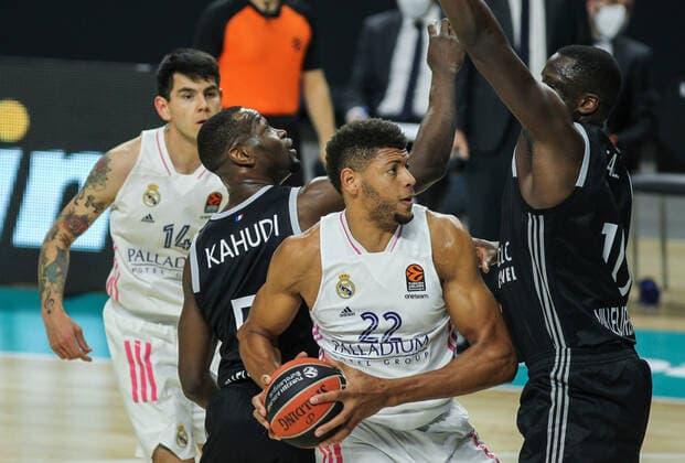 December 4, 2020, Madrid, MADRID, SPAIN: Walter Samuel Tavares da Veiga of Real Madrid in action during the Euroleague basketball match played between Real Madrid and Asvel Lyon-Villeurbanne at WiZink Center on December 04, 2020, in Madrid, Spain. Madrid SPAIN - ZUMAa181 20201204_zaa_a181_032 Copyright: xIrinaxR.xHipolitox