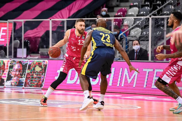 easyCredit BBL, Telekom Baskets Bonn vs. EWE Baskets Oldenburg, 06.12.2020 Deividas Gailius (Telekom Baskets Bonn 13), easyCredit BBL, Telekom Baskets Bonn vs. EWE Baskets Oldenburg am 06.12.2020 im Telekom Dome Bonn, Bonn (Nordrhein-Westfalen) Copyright: xBEAUTIFULxSPORTS Mueller-Laschetx