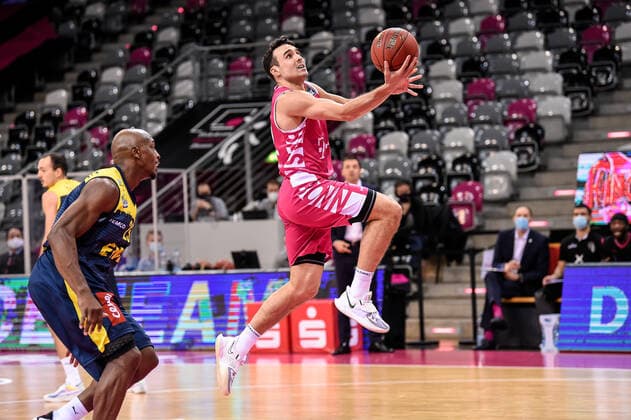 easyCredit BBL, Telekom Baskets Bonn vs. EWE Baskets Oldenburg, 06.12.2020 Anthony DiLeo (Telekom Baskets Bonn 11), easyCredit BBL, Telekom Baskets Bonn vs. EWE Baskets Oldenburg am 06.12.2020 im Telekom Dome Bonn, Bonn (Nordrhein-Westfalen) Copyright: xBEAUTIFULxSPORTS Mueller-Laschetx