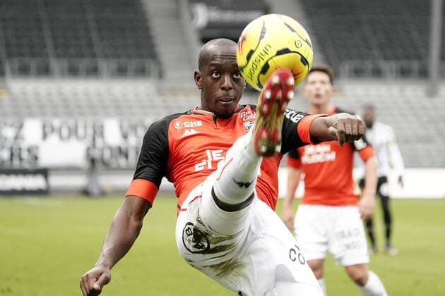 Sport Bilder des Tages 19 YOANE WISSA (LOR) FOOTBALL : Angers vs Lorient - Ligue 1 Uber Eats - 06 12 2020 FEP Panoramic 