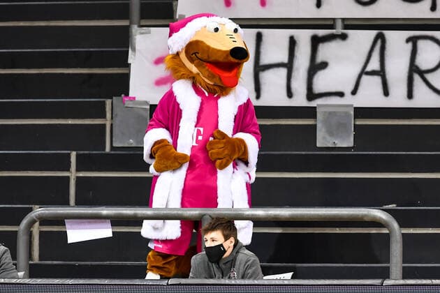 Maskottchen, Telekom Baskets Bonn vs. EWE Baskets Oldenburg, BBL, 06.12.2020, Telekom Baskets Bonn vs. EWE Baskets Oldenburg, BBL, 06.12.2020, Foto: Jonas Brockmann Eibner Pressefoto Bonn Copyright: xJonasxBrockmann xEibner-Pressefotox EP_JBN