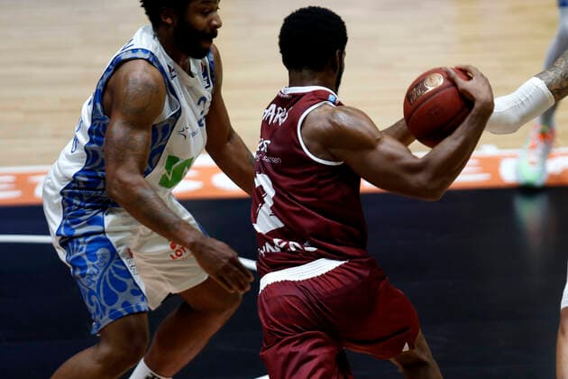 06.12.2020, easyCredit Basketball Bundesliga, BBL, Saison 2020 2021, Herren, Chemnitz Niners - Fraport Skyliners Frankfurt Terrell Harris, Niners Chemnitz Chemnitz Messe Chemnitz Sachsen Germany