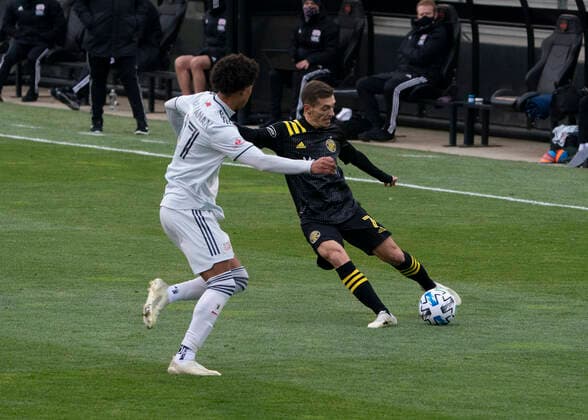 COLUMBUS, OH - DECEMBER 06: Columbus Crew SC forward Pedro Santos 7 kicks the ball during the Eastern Conference Final between the Columbus Crew SC and the New England Revolution at MAPFRE Stadium in Columbus, Oho on December 6th, 2020. (Photo by Jason Mowry Icon Sportswire) SOCCER: DEC 06 MLS, Fussball Herren, USA Cup Playoffs Eastern Conference Final - New England Revolution at Columbus Crew Icon2012060011