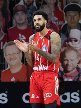 Neuzugang ... Dennis Jerome SEELEY ( 4, FCBB). Basketball, FC Bayern - Goettingen, Bundesliga, Saison 2020-2021, am 6.12.2020 in Muenchen, A U D I D O M E, Deutschland. Quelle Copyright Credit : Oryk HAIST