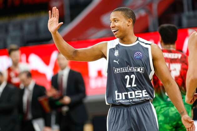 Devon Hall (Brose Bamberg, 22) Basketball Champions League 2020 21, Gruppenphase Spieltag 3, Brose Bamberg - Pinar Karsiyaka 08.12.2020, Bamberg, Brose Arena Foto: Daniel Löb Loeb Verwendung des Fotos ausserhalb journalistischer Zwecke bitte Ruecksprache mit dem Fotografen halten. - Copyright: DanielxLöb