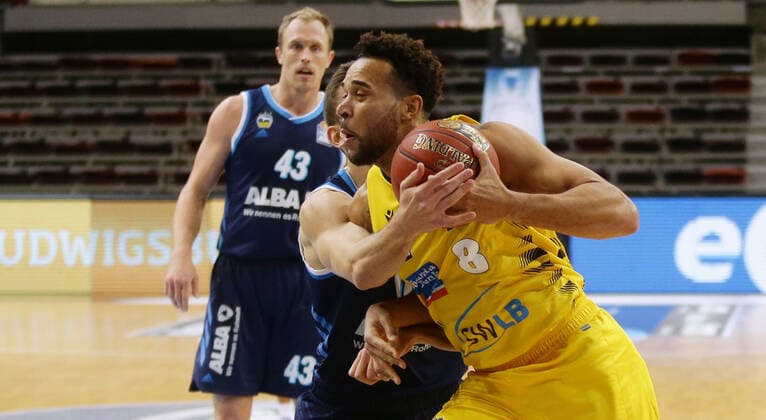 Ludwigsburg , Basketball easyCredit BBL Bundesliga , MHP RIESEN Ludwigsburg vs. Alba Berlin , Elias Harris ( Riesen )