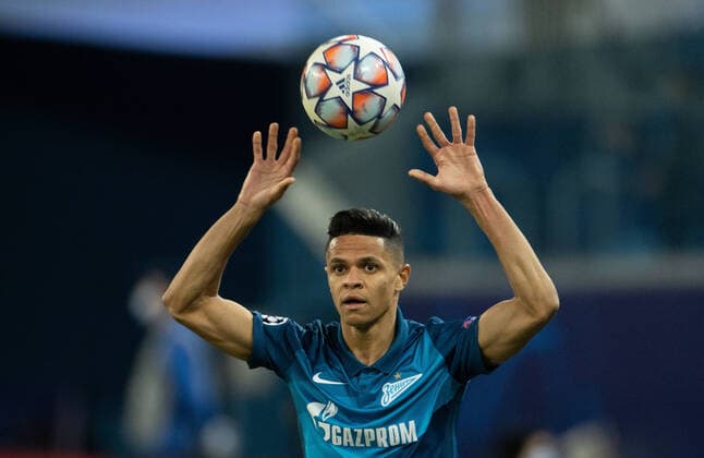 Bilder des Jahres 2020, Sport 12 Dezember Sport Themen der Woche KW50 Sport Bilder des Tages SAINT PETERSBURG, RUSSIA - DECEMBER 08: Douglas Santos of Zenit St. Petersburg during the UEFA Champions League Group F stage match between Zenit St. Petersburg and Borussia Dortmund at Gazprom Arena on December 8, 2020 in Saint Petersburg, Russia. SPO, SOC, FOC 