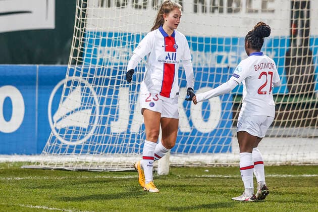 10.12.2020 LECZNA, POLSKA ( LECZNA, POLAND) PILKA NOZNA KOBIET (WOMEN S FOOTBALL) UEFA LIGA MISTRZOW KOBIET 2020 2021 ( UEFA WOMEN S CHAMPIONS LEAGUE 202 2021 ), 1 16 FINALU ( ROUND OF 32) MECZ (GAME) GKS GORNIK LECZNA - PARIS SAINT GERMAIN NZ JORYN HUITEMA, SANDY BALTIMORE BRAMKA GOL FOTO LUKASZ GROCHALA CYFRASPORT NEWSPIX.PL --- Newspix.pl  20201210CSLG0002