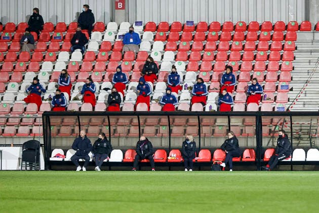 AMSTERDAM , 10-12-2020 , Sportpark de Toekomst , Dutch football , Champions League , season 2020 2021. Staff and Ajax players in the stand during the match Ajax vs Bayern Munchen women Ajax - Bayern Munchen women  Copyright: ToonxDompeling