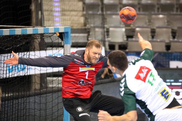 10.12.20 TVB Stuttgart - GWD Minden Deutschland, Stuttgart, 10.12.2020, Handball, DKB Bundesliga, Saison 2020 2021, TVB Stuttgart - GWD Minden: Johannes Bitter (TVB Stuttgart).