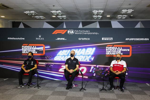 Motorsports: FIA Formula One World Championship, WM, Weltmeisterschaft 2020, Grand Prix of Abu Dhabi Motorsports: FIA Formula One World Championship 2020, Grand Prix of Abu Dhabi, Toyoharu Tanabe (JPN, F1 Technical Director Honda), Simon Roberts (GBR, Williams Racing), Frederic Vasseur (FRA, Alfa Romeo Racing),