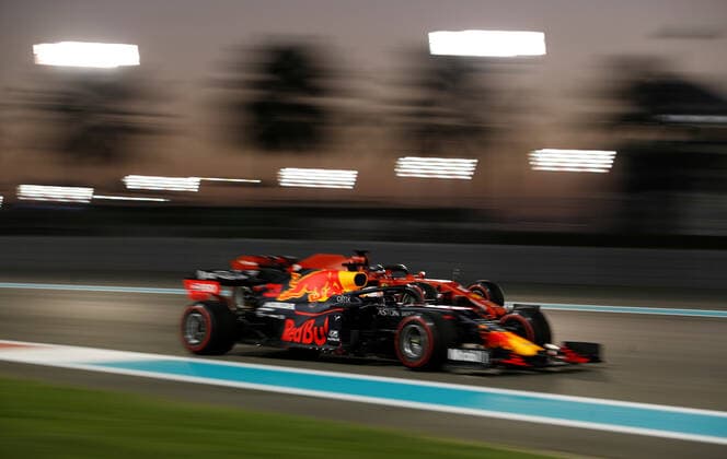 Motorsports: FIA Formula One World Championship, WM, Weltmeisterschaft 2020, Grand Prix of Abu Dhabi Motorsports: FIA Formula One World Championship 2020, Grand Prix of Abu Dhabi, 33 Max Verstappen (NLD, Aston Martin Red Bull Racing), 5 Sebastian Vettel (GER, Scuderia Ferrari Mission Winnow),