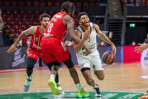 Sport Bilder des Tages Jalen Reynolds 8 (FC Bayern), Allerik Freeman 2 (Asvel Lyon Villeurbanne), FC Bayern Basketball vs. Asvel Villeurbanne, Basketball, Euroleague, 11.12.2020 Muenchen Bayern Deutschland