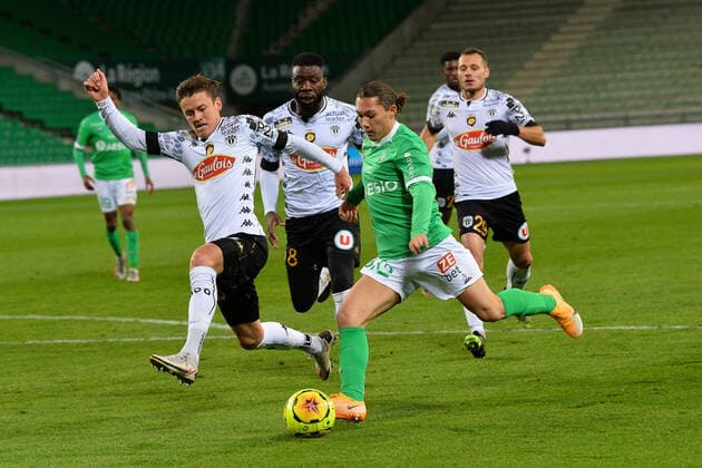 Maxence Rivera (saint etienne) FOOTBALL : AS Saint Etienne vs Angers SCO - Ligue 1 Uber Eats - 11 12 2020 FredericChambert Panoramic 