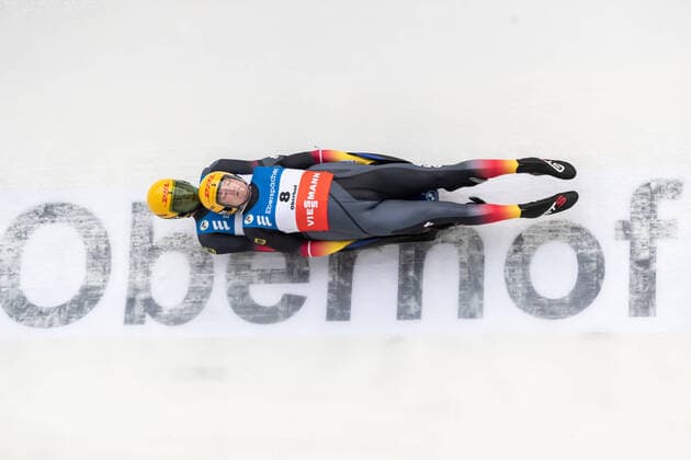 Bilder des Jahres 2020, Sport 12 Dezember Sport Themen der Woche KW50 Sport Bilder des Tages Hannes Orlamuender (GER, Deutschland) mit Paul Constantin Gubitz (GER, Deutschland), 12 12 2020, Oberhof (Deutschland), Eberspaecher Luge World Cup Oberhof *** Hannes Orlamuender GER, Germany with Paul Constantin Gubitz GER, Germany , 12 12 2020, Oberhof Germany , Eberspaecher Luge World Cup Oberhof xprx