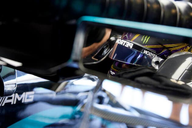 Motorsports: FIA Formula One World Championship, WM, Weltmeisterschaft 2020, Grand Prix of Abu Dhabi Motorsports: FIA Formula One World Championship 2020, Grand Prix of Abu Dhabi, 44 Lewis Hamilton (GBR, Mercedes-AMG Petronas Formula One Team),