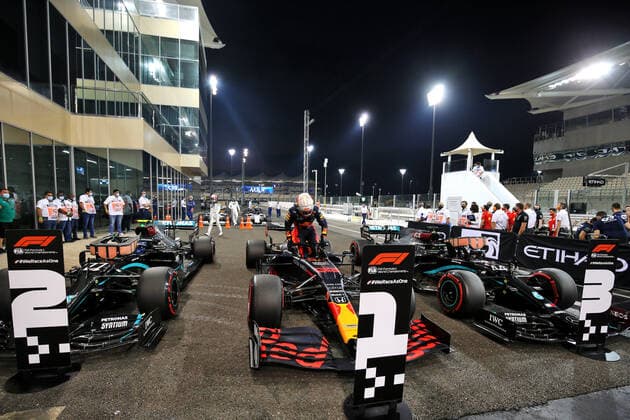 Motorsports: FIA Formula One World Championship, WM, Weltmeisterschaft 2020, Grand Prix of Abu Dhabi Motorsports: FIA Formula One World Championship 2020, Grand Prix of Abu Dhabi, 77 Valtteri Bottas (FIN, Mercedes-AMG Petronas Formula One Team), 33 Max Verstappen (NLD, Aston Martin Red Bull Racing), 44 Lewis Hamilton (GBR, Mercedes-AMG Petronas Formula One Team),