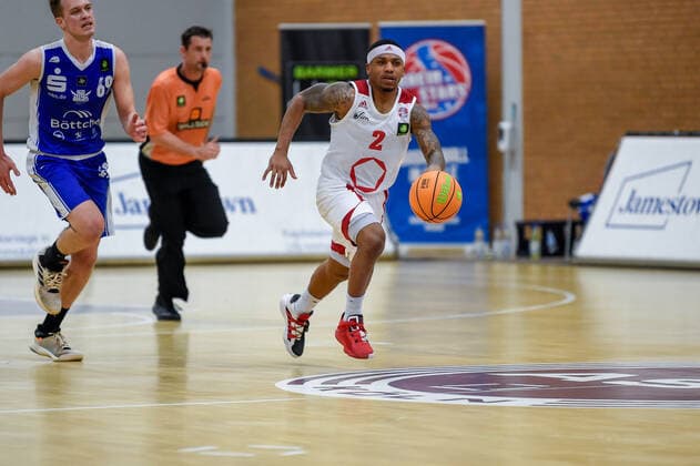 Barmer 2. Basketball Bundesliga ProB, Rheinstars Koeln vs. TKS 49ers Stahnsdorf, 12.12.2020 Vincent Lamont Golson Jr (RheinStars Koeln 2), Barmer 2. Basketball Bundesliga ProB, Rheinstars Koeln vs. TKS 49ers Stahnsdorf am 12.12.2020 in der ASV Koeln in Koeln (Nordrhein-Westfalen) Copyright: xBEAUTIFULxSPORTS Mueller-Laschetx