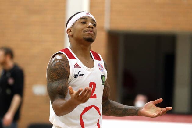 Rheinstars Köln vs. Eintracht Stahnsdorf Basketball BARMER 2. Basketball Bundesliga ProB Vincent Lamont Golson (Rheinstars) 12.12.2020