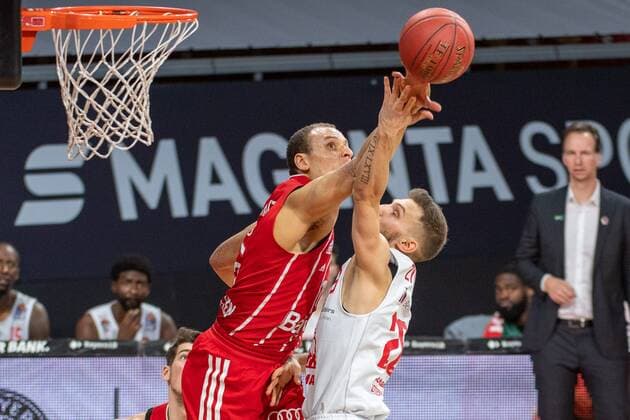 Robin Amaize 15 (FC Bayern), FC Bayern Basketball vs. Giessen 46ers, BBL, 13.12.2020 Muenchen Bayern Deutschland