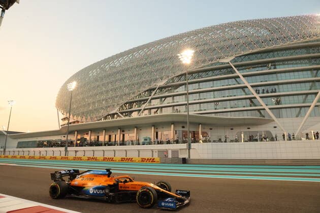 Motorsports: FIA Formula One World Championship, WM, Weltmeisterschaft 2020, Grand Prix of Abu Dhabi, 55 Carlos Sainz (ESP, McLaren F1 Team), Abu Dhabi United Arab Emirates