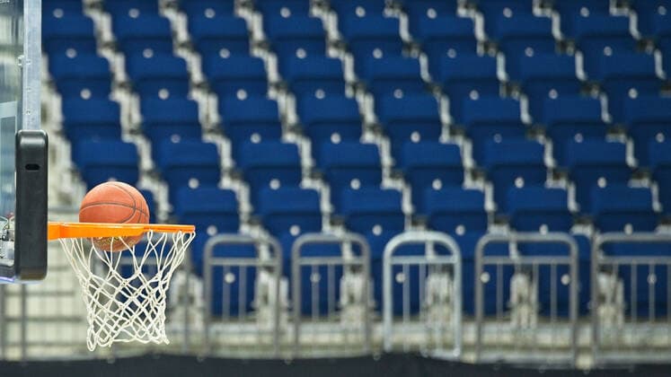 Spiel vor leeren Raengen - 13.12.2020, BBL, Alba Berlin vs Brose Bamberg, in der Mercedes Benz Arena, GER, Berlin, 13.12.2020, BBL, Alba Berlin vs Brose Bamberg Berlin Copyright: xUwexKoch xEibner-Pressefotox EP_ukh
