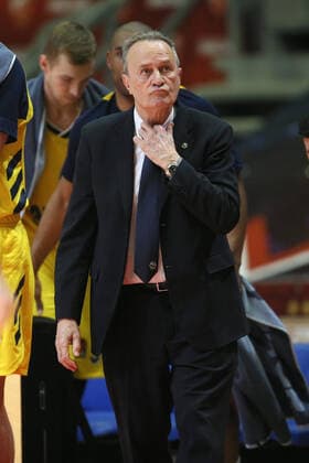 Aito Garcia Reneses of Alba Berlin während Euroleague Spiel gegen Crvena zvezda, Aleksandar Nikolic arena, Belgrad 15.12.2020 MarkoxMetlas 