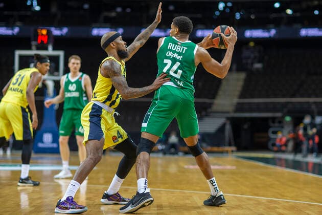 2020-12-17 Kaunas Lithuania. Basketball team Zalgiris Kaunas plays vs Fenerbahce Istanbul Euroleague game at Zalgiris arena in Kaunas on Thursday 17 of December 2020. Kaunas Lithuania  Copyright: xKarolisxKavolelisx euroleague basketball