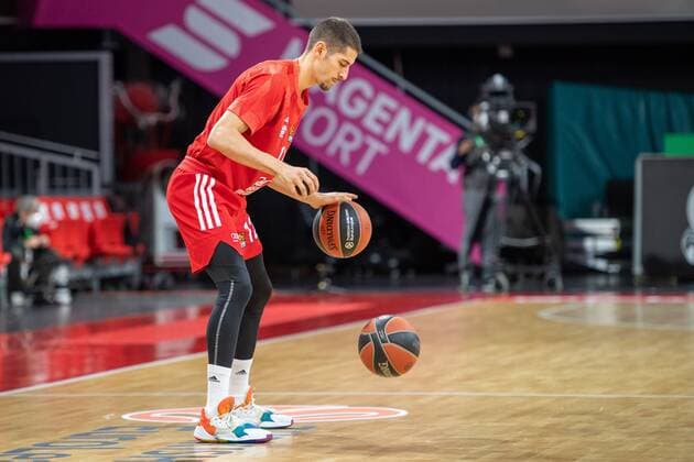 Diego Flaccadori 12 (FC Bayern), Warmup, FC Bayern Basketball vs. Baskonia Vitoria-Gasteiz, Basketball, Euroleague, 18.12.2020 Muenchen Bayern Deutschland